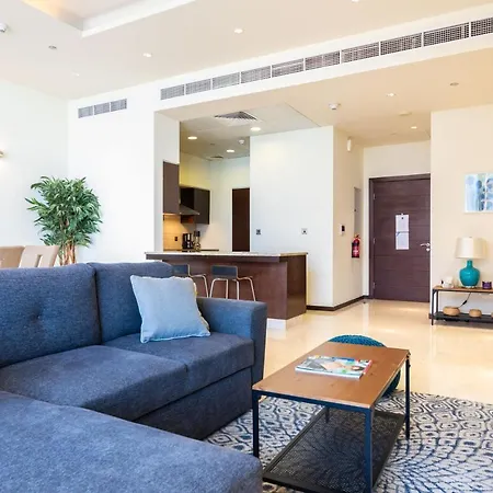 Maison Privee - Spacious Apt On Palm Jumeirah W Sea Views And Premium Facilities Access-2