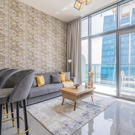 Monty Holiday Home - Elegant Penthouse With Skyline Views Terrace-2