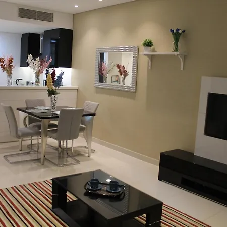 Spacious One Bedroom Close To Burj Khalifa, Dubai Mall In Business Bay-3