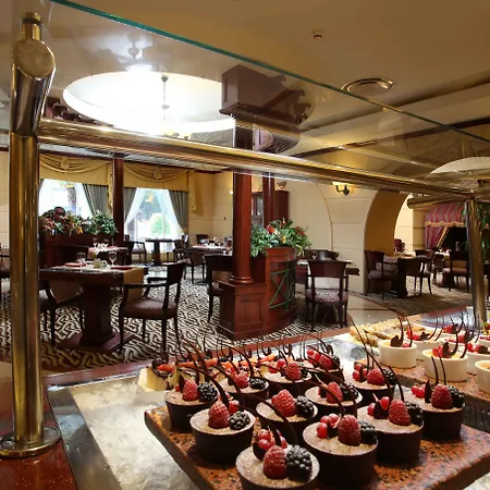 Knight Castle Hotel-3