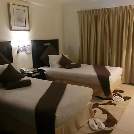 Deebaj Plaza Hotel Apartments-3