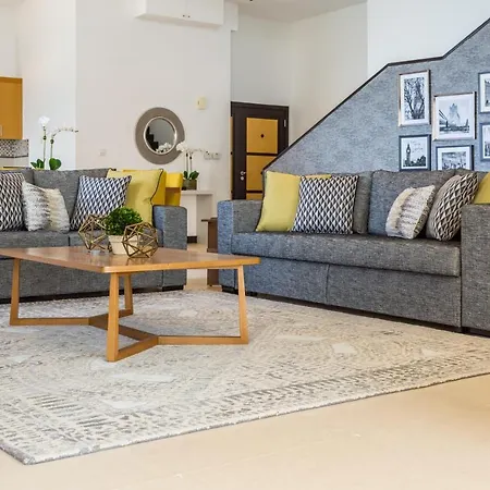 Stylish Lofts 2Br At Rimal 4 Jbr At Jbr By Deluxe Holiday Homes-2