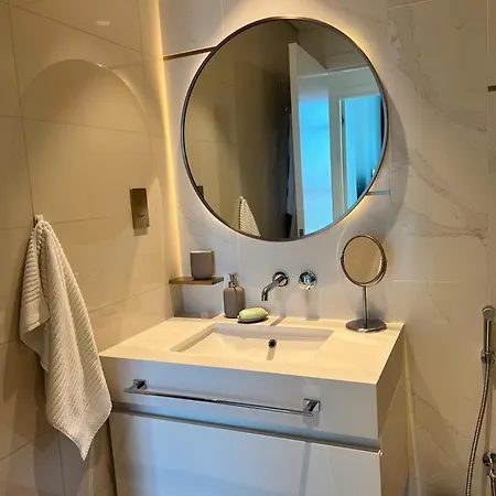 Stellar Holiday Homes - Beach Vista Sea View, Dubai Harbour-2