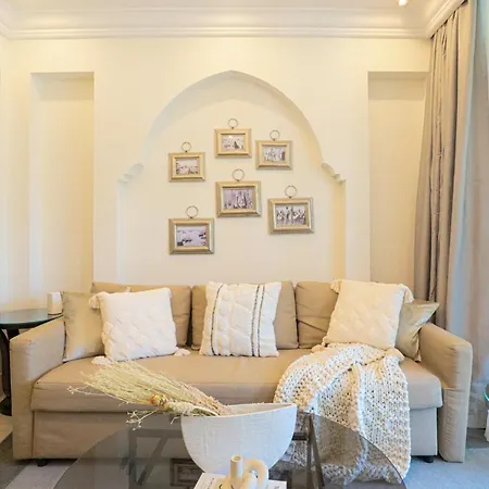 Higuests - Glamorous Apt With Partial Views Of Burj Khalifa-3