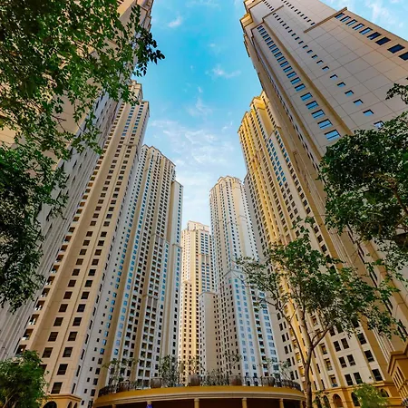Lunar Hostel - Jbr-2