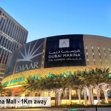 Luxury Escapes - Modern Studio Apt - Metro, Beach & Mall Mins Away-3