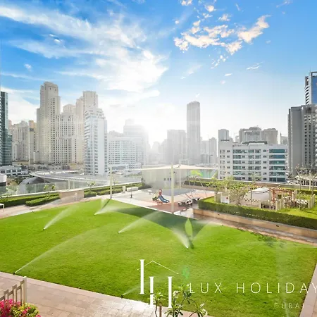 Lux 52 42 Deluxe Marina View Suite 1-2