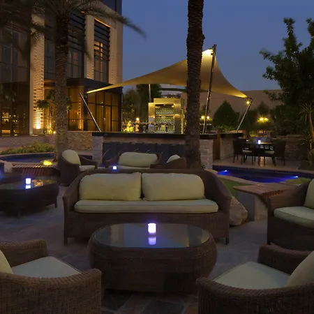 Le Méridien Dubai Hotel&Conference Centre-3