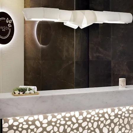 Moevenpick Hotel Apartments Downtown Dubai-2