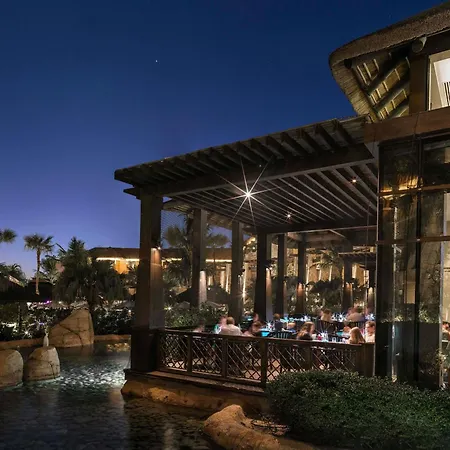 Sofitel Dubai The Palm Resort & Spa-3