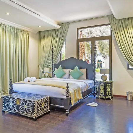 Upscale 6Br Villa With Private Pool On Palm Jumeirah-2