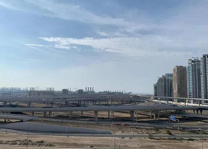 Lovely 2Bhk Near To Dmcc Metro Station -505 Dubai