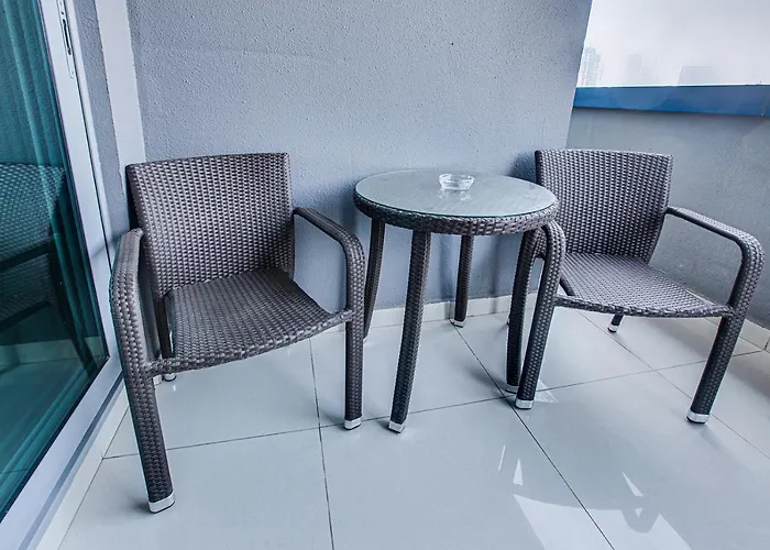 Remarkable Apartment In Downtown Near Dubai Mall