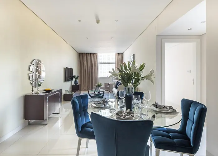 Frank Porter - Damac Cour Jardin Apartamento Dubái admite animales