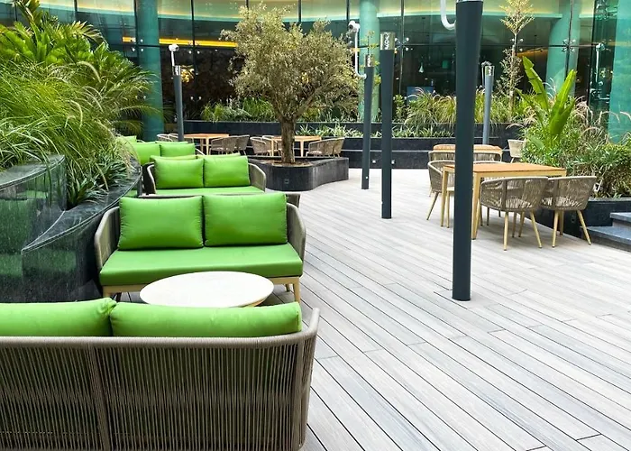 Al Khoory Sky Garden Hotel Dubái