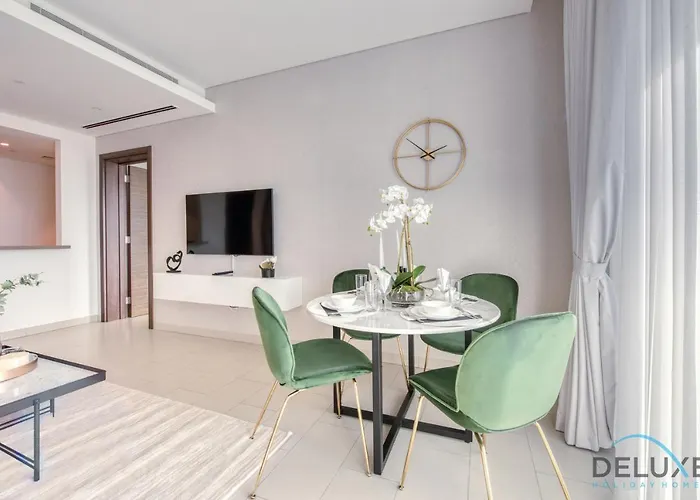Notable 2Br At Sobha Hartland Greens Mbr City By Deluxe Holiday Homes Dubai aceita animais de estimação
