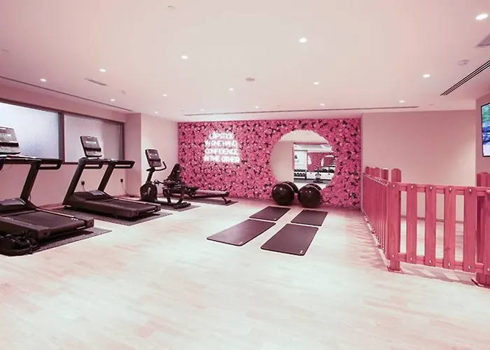 Amazing Studio In Downtown With Burj Khalifa View Apartamento Dubái admite animales