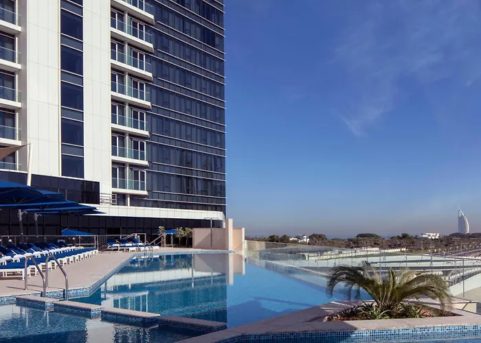 Avani Plus Palm View Dubai Hotel & Suites