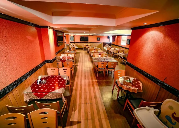 Hyde Park Hotel Dubai