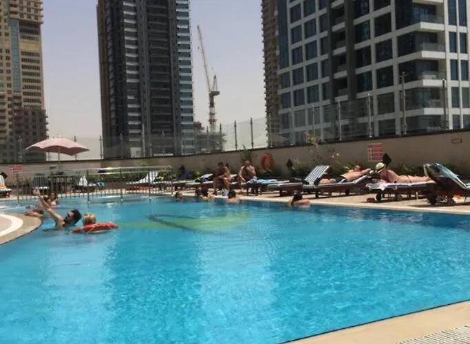 Lake View Jlt - Lovely Apartment In Dubai