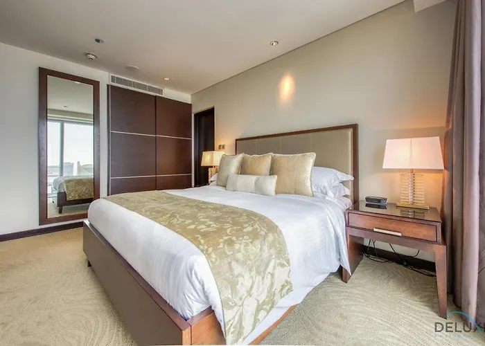Luxurious 1Br In The Address Residences Dubai Marina By Deluxe Holiday Homes
