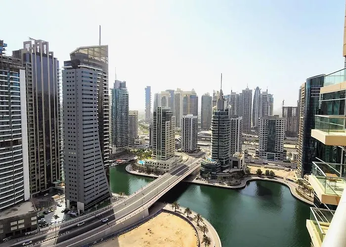 Haustierfreundliches Lovely Sea View 1 Bedroom Apartment Dubai