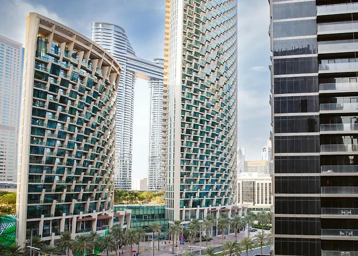 Luxury Apartment At Standpoint Tower By Emaar Dubaï acceptant les animaux