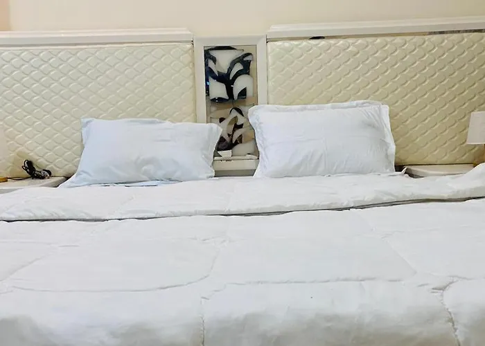 Low Priced New Residential Rooms For Men Guests Near Dafza Metro Station Dubai
