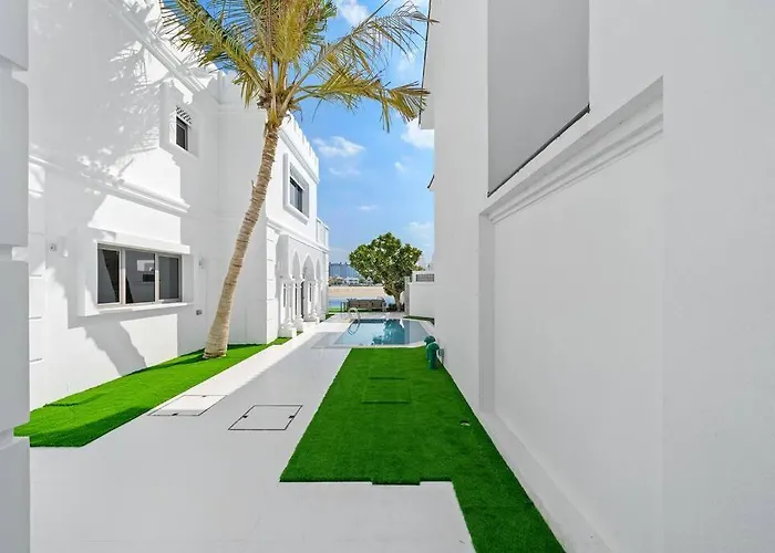 Modern Palm Beach House Vila Dubai