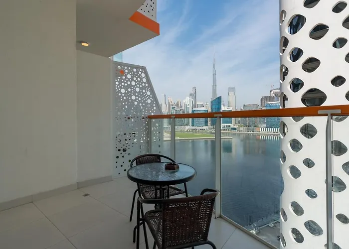 Brand New Studio With Balcony In Business Bay Apartamento Dubai