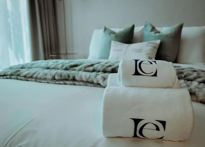 Brand New Reva Residence 1 Bedrooms Apts - Business Bay Dubaï acceptant les animaux