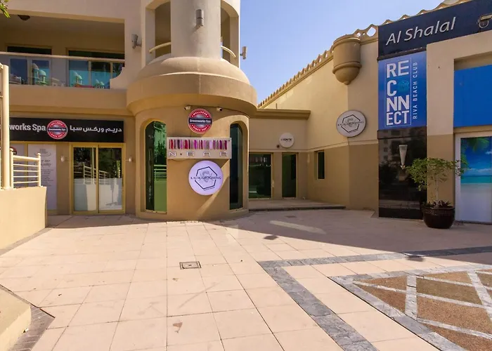 Bespoke Holiday Homes - Shoreline Al Nabat Dubai