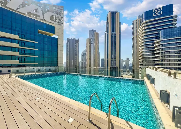 Fam Living - Mada Residences Downtown Dubaï