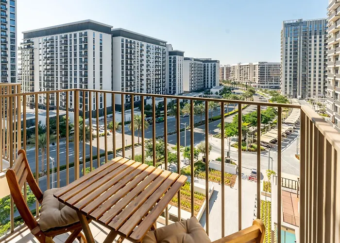 First Class Apartments In Dubai Hills - Next To Dubai Hills Mall - Socio, Collective And Golfville Towers acceptant les animaux