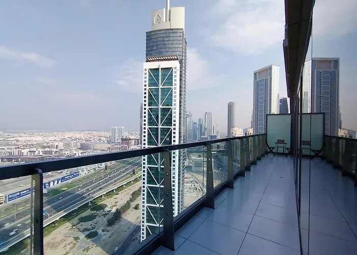 Paramount Midtown By Fortune Inn Holiday Homes Dubai