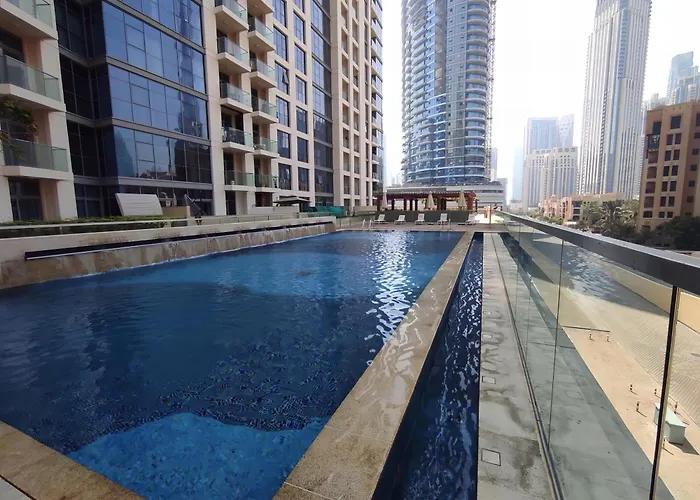 Apartamento Lux Bnb Bellevue Tower Burj Khalifa Views Dubái