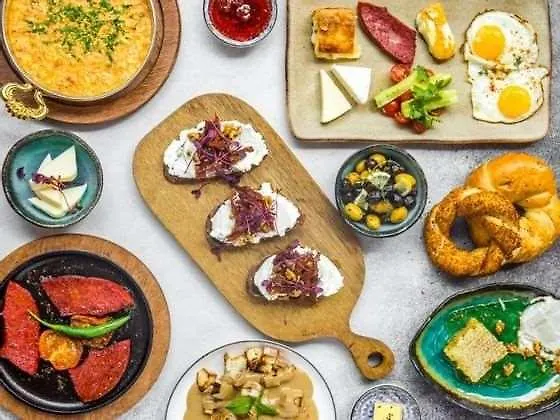 Mena Aparthotel Дубай