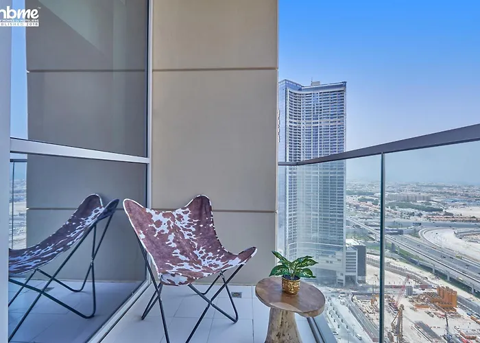 Appartement Bnbme - Amna Tower à Dubaï
