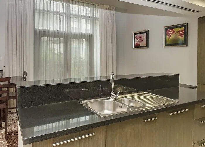 The Lofts By Deluxe Holiday Homes Dubái
