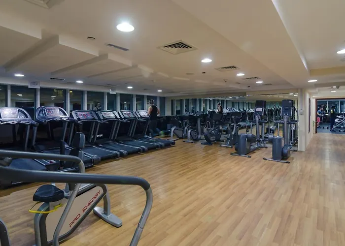 Al Ashrafia Holiday Home -Marina Pinnacle Tiger Dubai