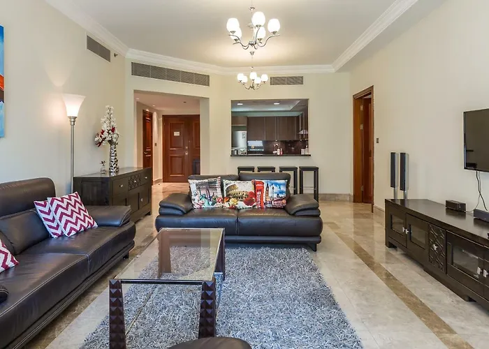 Beachfront Two Bedrooms On Palm Jumeirah By Deluxe Holiday Homes Dubai