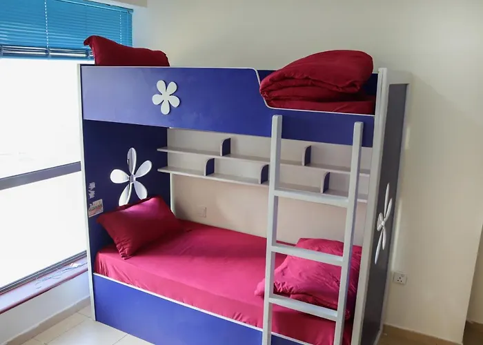California Hostel Dubai Beach